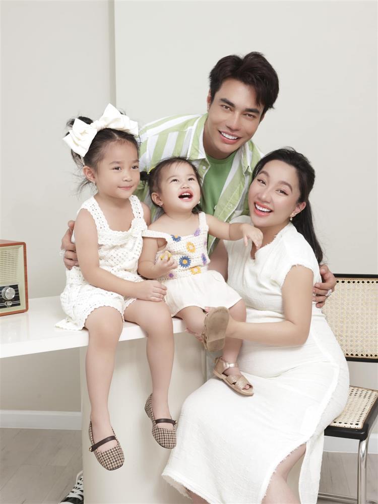 Lê Dương Bảo Lâm gửi lời chúc gây cười tới vợ trước giờ lâm bồn-5