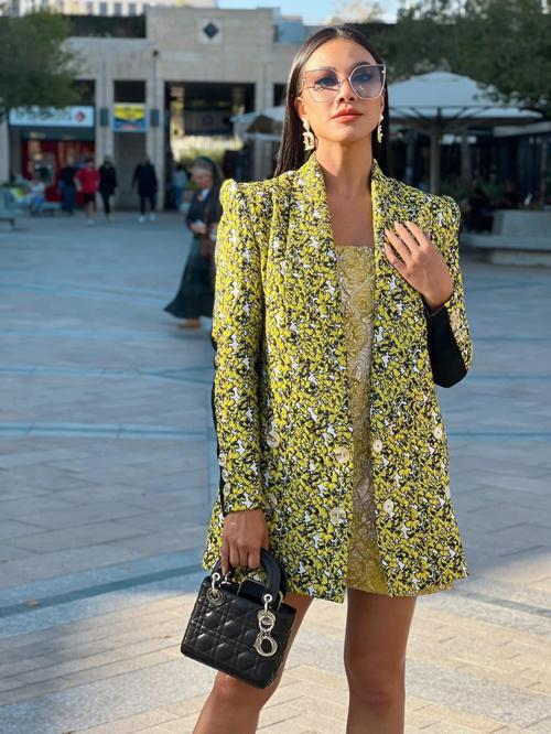 Liên tiếp lộ bụng mỡ, Kim Duyên mix đồ thể nào để sửa sai?-9