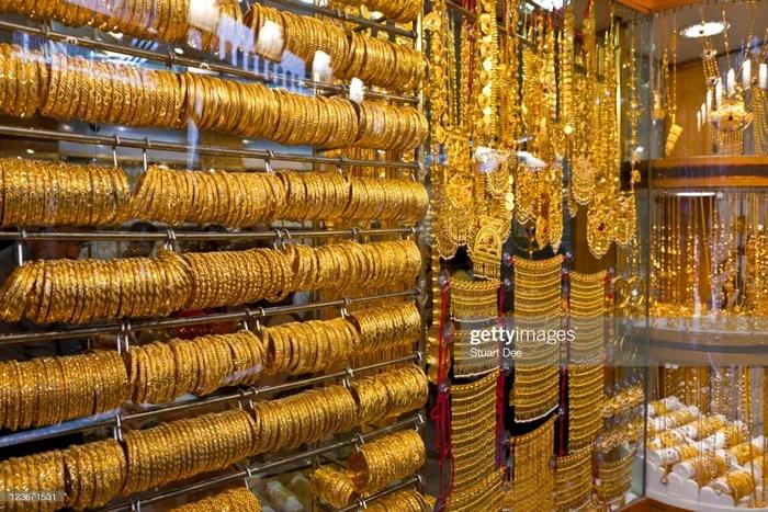 Lóa mắt tại khu chợ vàng ngập tràn ở Dubai-4
