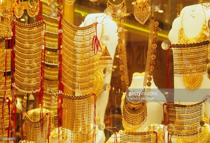 Lóa mắt tại khu chợ vàng ngập tràn ở Dubai-7