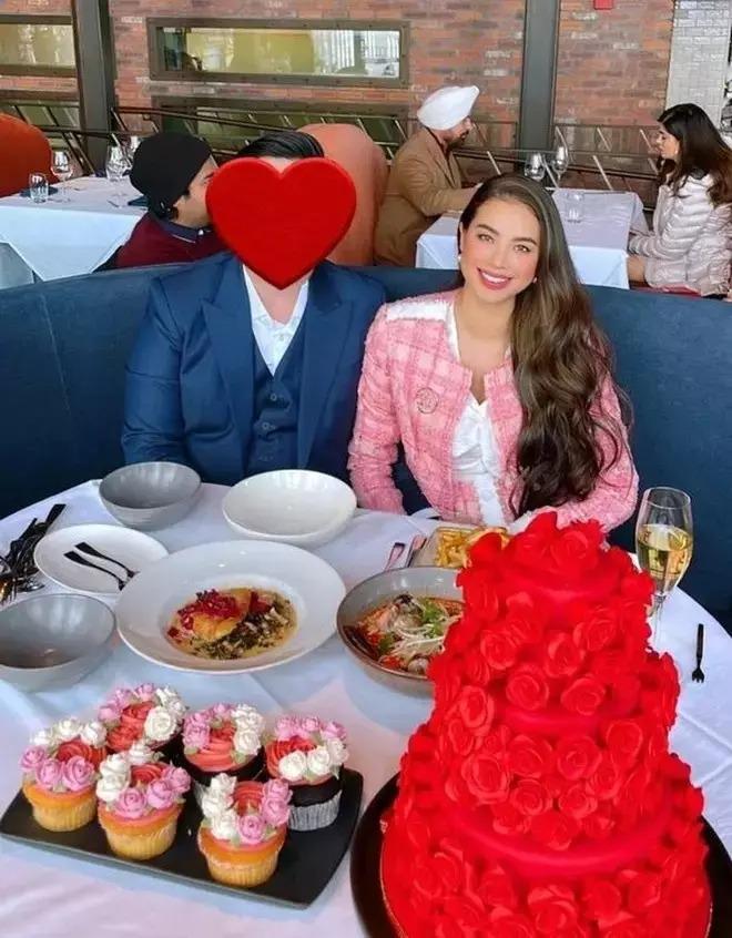 Phạm Hương tiếp tục nhá chồng đại gia, dân mạng: Sốt cả ruột-6