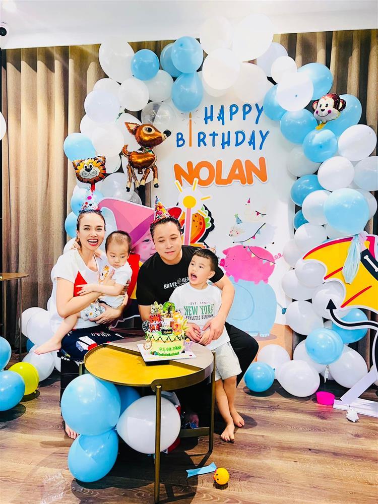 Tin showbiz Việt ngày 3/8: Cận nơi Huỳnh Anh và bạn gái chung sống-4