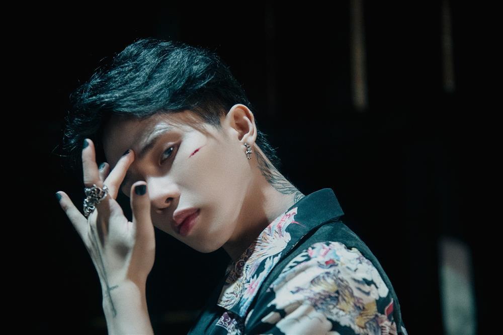 Loạt sao Việt cứ hát live là tự tay bóp hit thành thảm họa-5