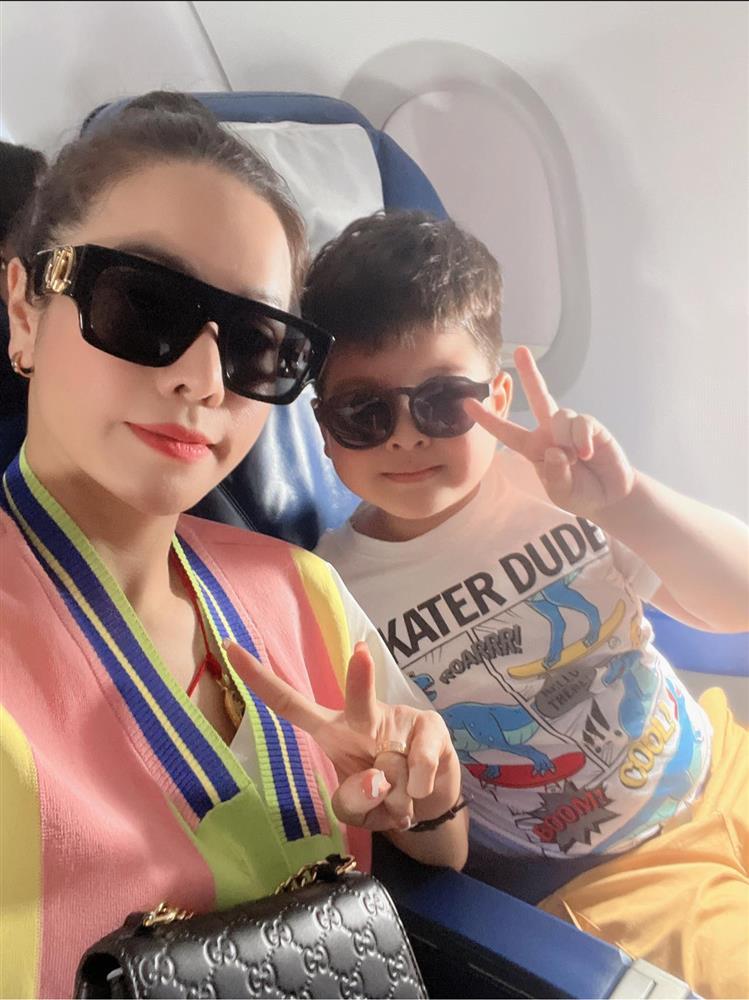 Nhật Kim Anh bị soi nhẫn hỷ khi đang du lịch cùng chồng cũ-3