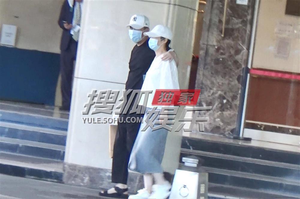 Hôn nhân Tưởng Cần Cần - Trần Kiến Bân sau 16 năm-4