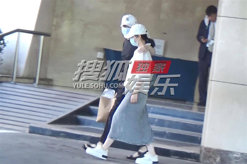 Hôn nhân Tưởng Cần Cần - Trần Kiến Bân sau 16 năm-5