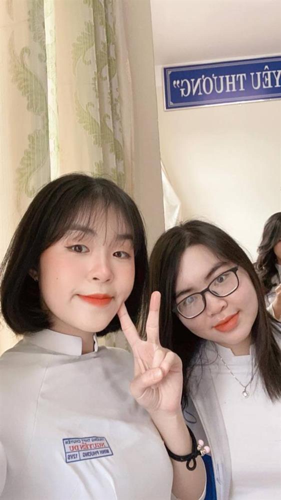 Những hội bạn thân nhà người ta cùng đạt học sinh giỏi quốc gia-3