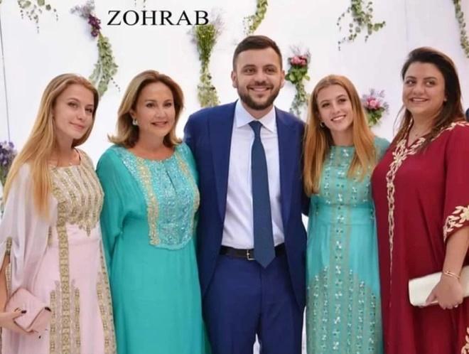 Cặp công chúa sinh đôi của hoàng gia Jordan-8