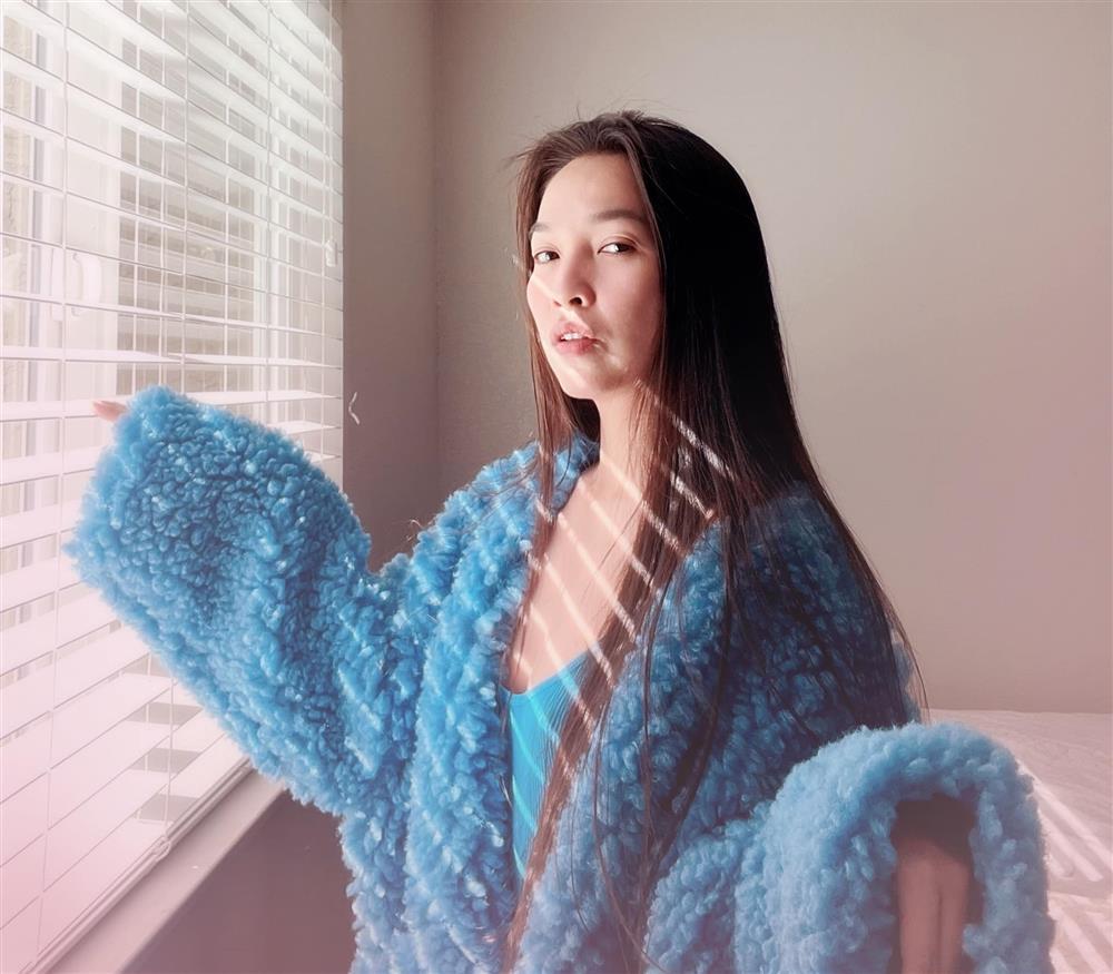 Ra đường thì hở này hở kia, Hiền Thục ở nhà lại kute kín đáo hết nấc-6