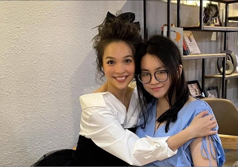 Ra đường thì hở này hở kia, Hiền Thục ở nhà lại kute kín đáo hết nấc-5