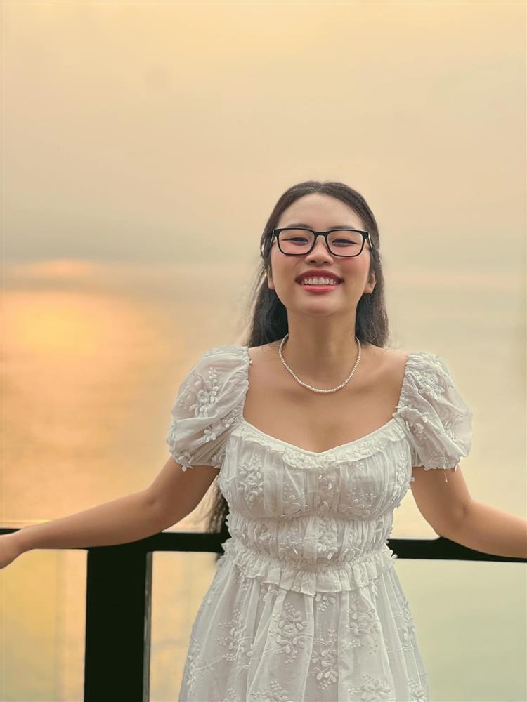 Phương Mỹ Chi được TikToker đình đám tỏ tình, chính chủ vội quỳ lạy-2