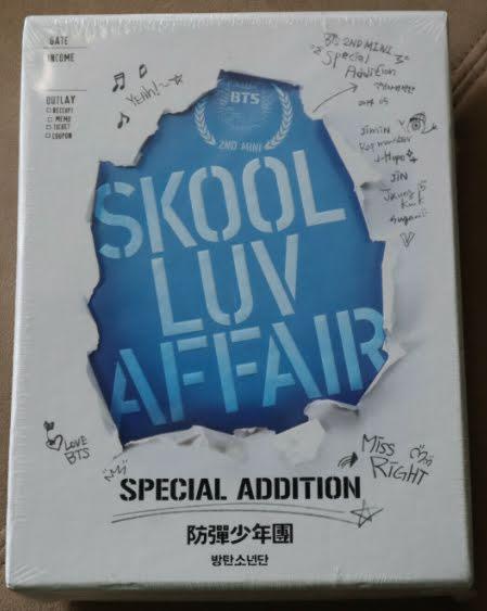 Loạt vật phẩm đắt giá nhất Kpop: Chỉ vài bức ảnh đã chục triệu đồng-6