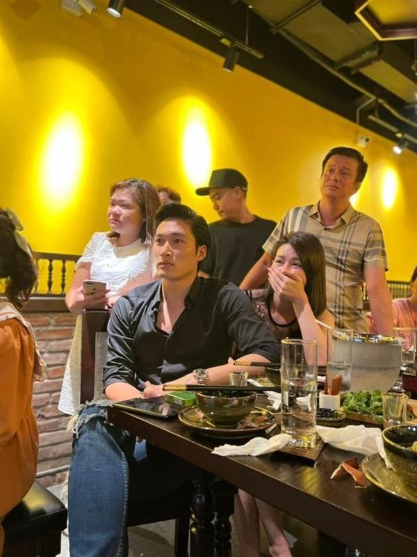 Tập cuối ‘Thương Ngày Nắng Về’ khiến dàn diễn viên khóc nức nở-2