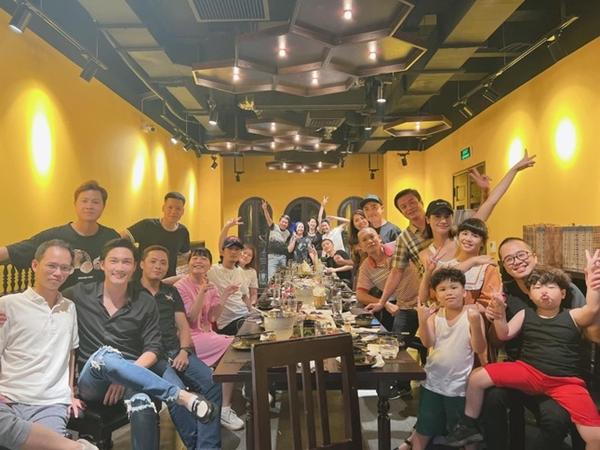 Tập cuối ‘Thương Ngày Nắng Về’ khiến dàn diễn viên khóc nức nở-7