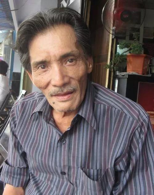 Thương Tín của hiện tại như bộ xương, đi không nổi-3