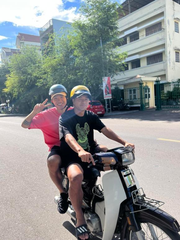 Đoàn Văn Hậu, Hà Đức Chinh bị soi vi phạm giao thông-1