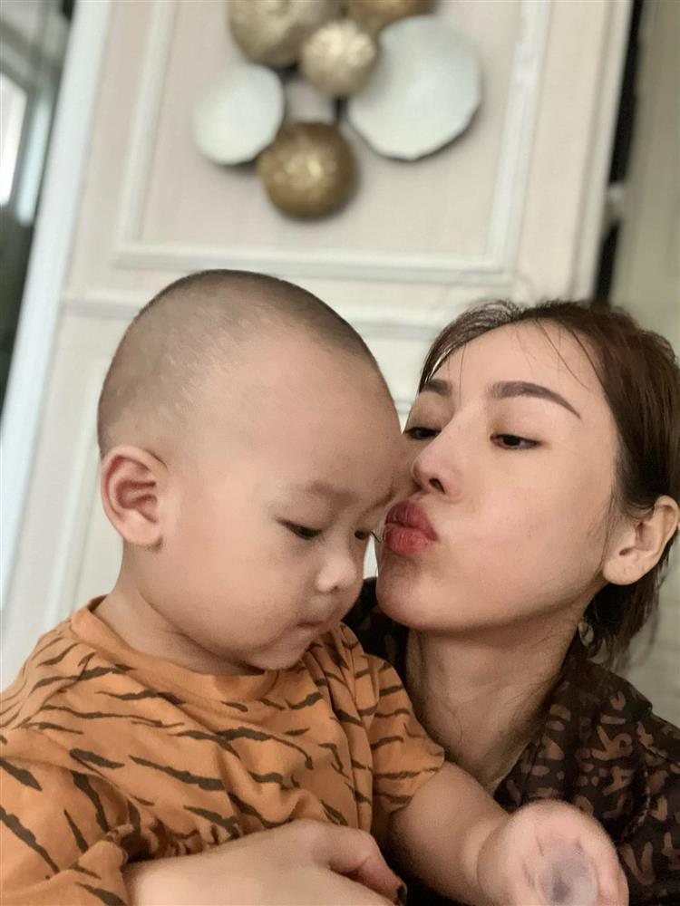 Tin showbiz Việt ngày 4/8: Lê Phương khoe mối quan hệ với mẹ chồng-13