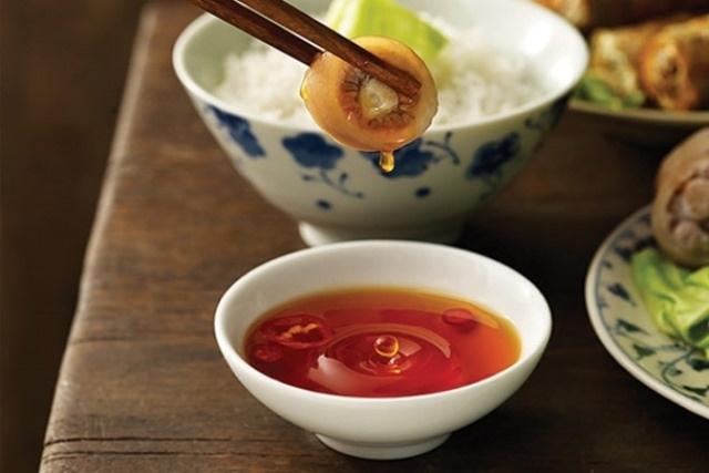 Báo quốc tế ca ngợi nước mắm là linh hồn ẩm thực Việt Nam-2