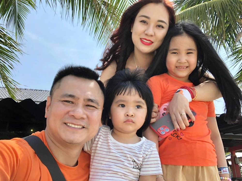 Tin showbiz Việt ngày 5/8: Con trai Thanh Thúy nhập viện-9