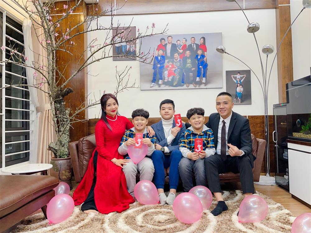 MC Hoàng Linh nhắc đến con riêng chồng, thái độ đặc biệt-2