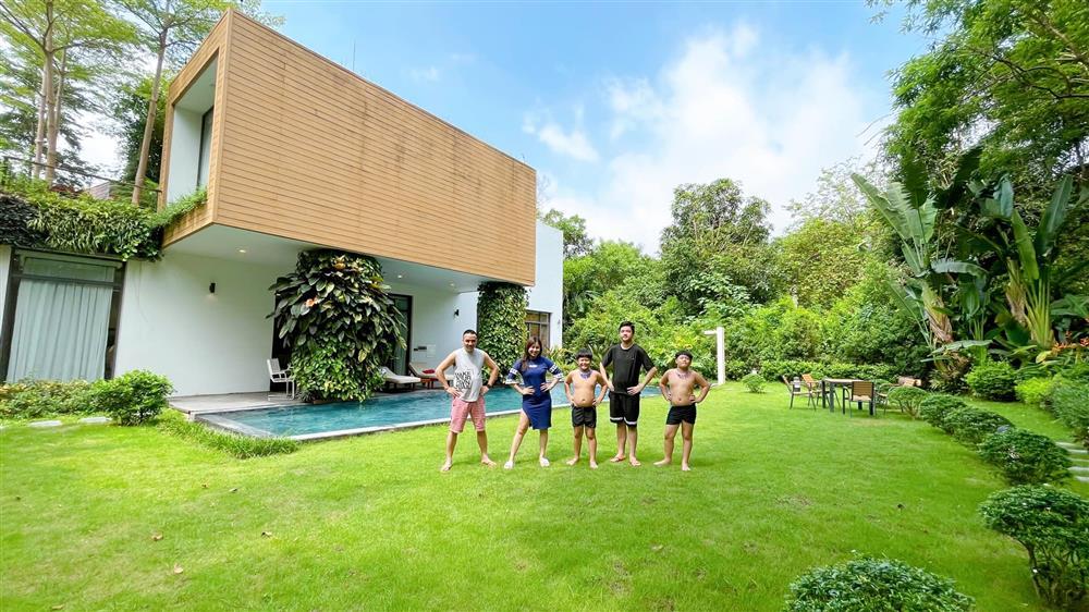 MC Hoàng Linh nhắc đến con riêng chồng, thái độ đặc biệt-5