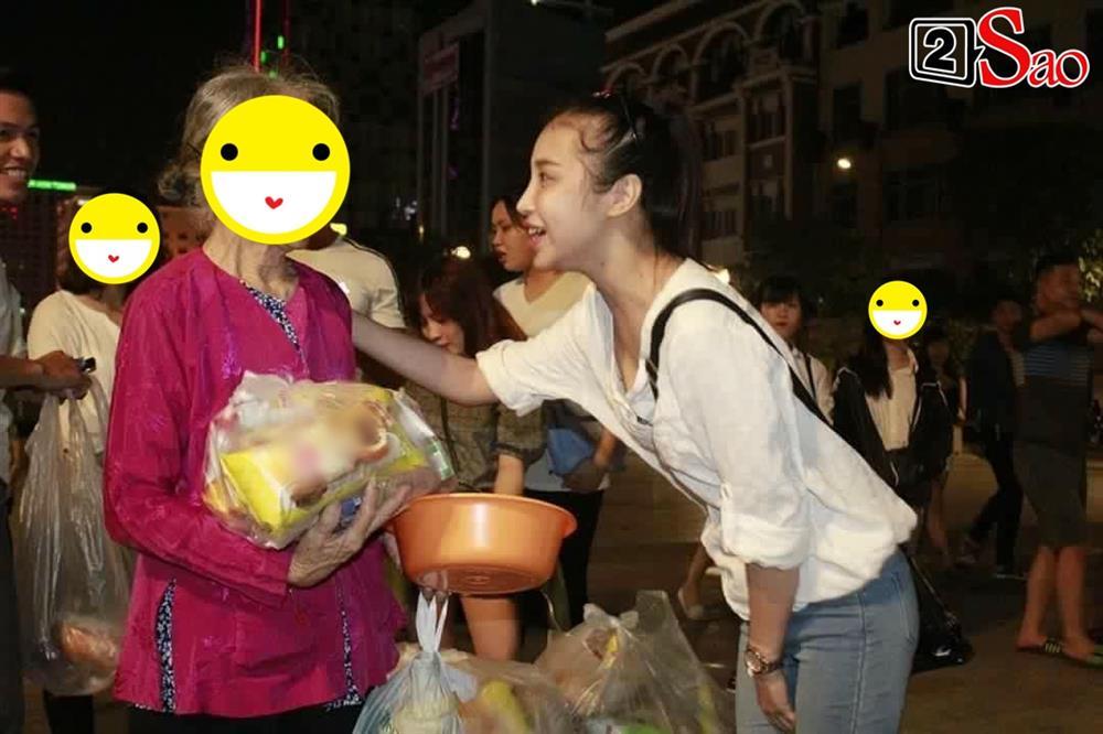 Nhan sắc xinh đẹp hot girl cõng Phật trước khi chuyển giới thành nam-6