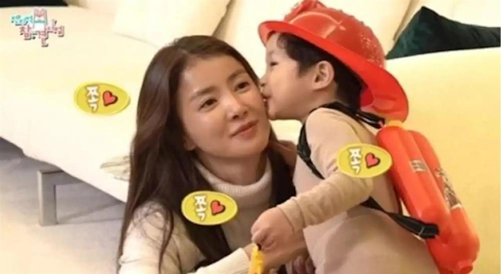 Mỹ nhân bị ghét nhất Vườn Sao Băng trở thành TikToker triệu view-11