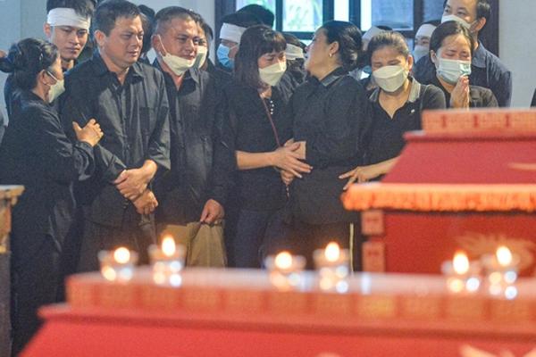 Mẹ ơi, xin hãy lau nước mắt để tiễn con đi!-7