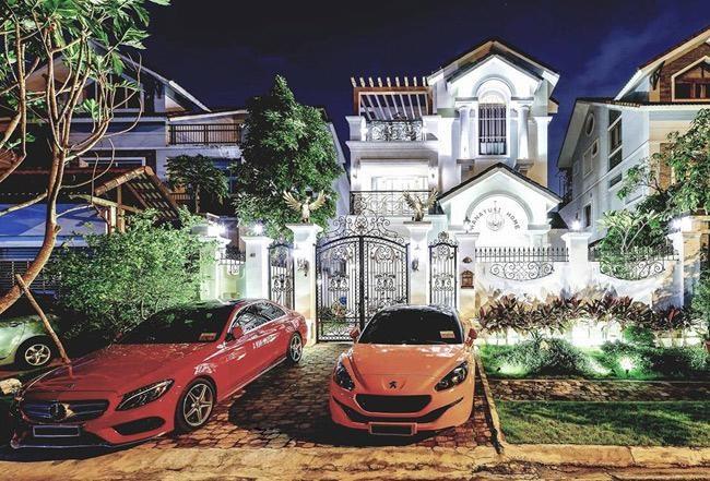 Choáng phòng ngủ ái nữ Đoàn Di Băng trong lâu đài 400 tỷ-12