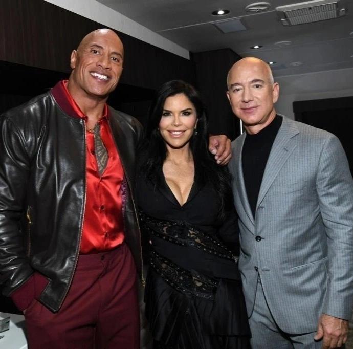 Phong cách tỷ phú Jeff Bezos và bạn gái-12