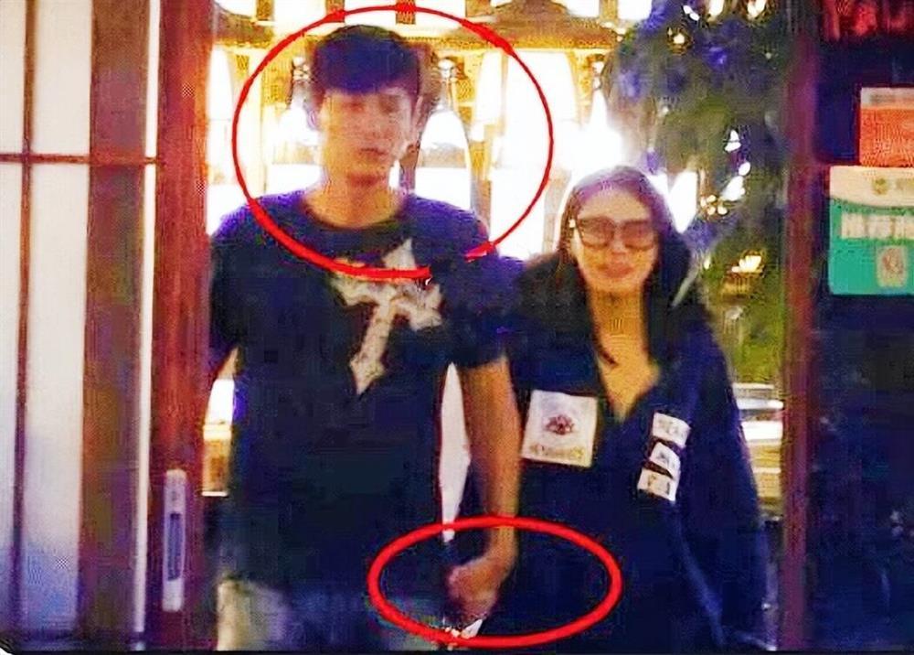 Choo Ja Hyun ngậm đắng nuốt cay dù Vu Hiểu Quang ngoại tình-4