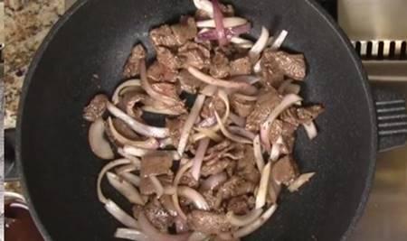 Thịt bò xào khoai tây chiên dễ làm mà cực đưa cơm-3