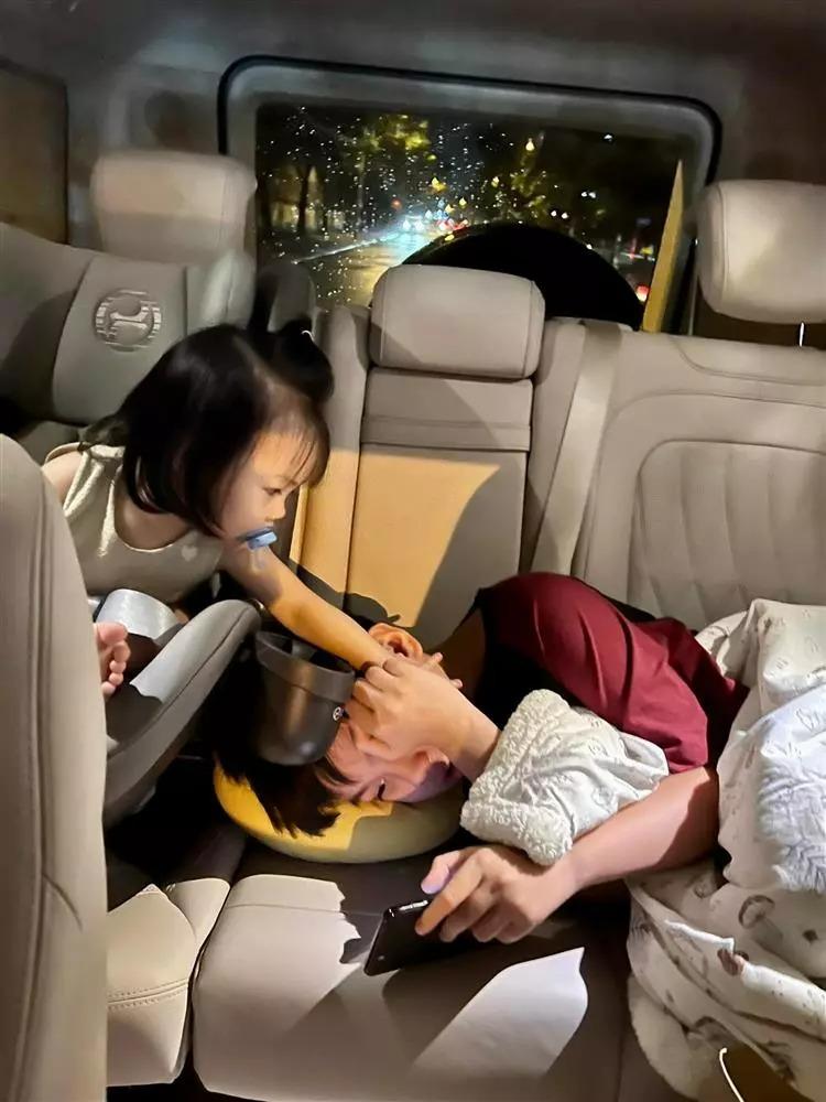 Cường Đô La khoe tổ ấm như mơ, Subeo ra dáng với sơ mi trắng-13