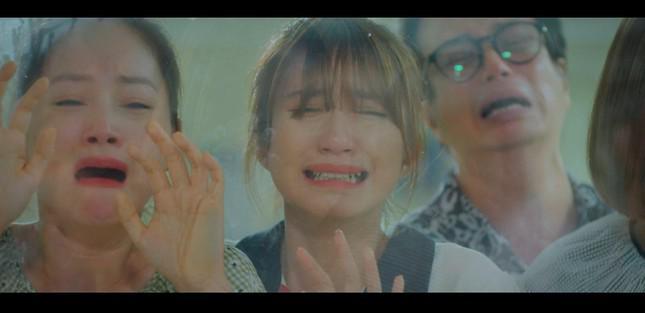 Những chi tiết khó hiểu, gây tranh cãi tập cuối Thương Ngày Nắng Về-2