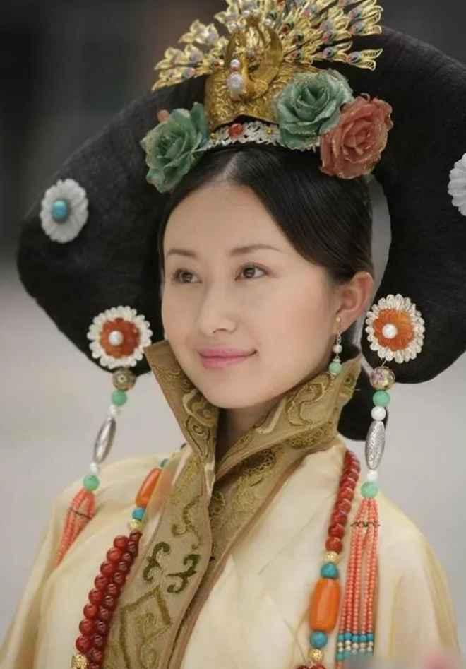 Mỹ nhân yêu táo bạo nhất phim Kim Dung khác xa nhân vật có thật-3