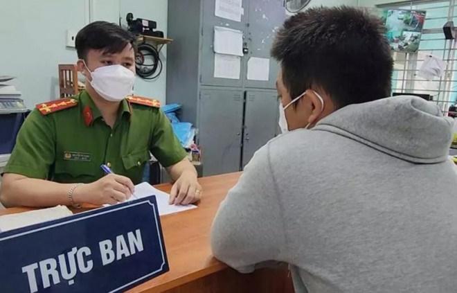 Bác sĩ bị doạ đâm: Người nhà bệnh nhân 2 lần xông vào đánh tôi-1