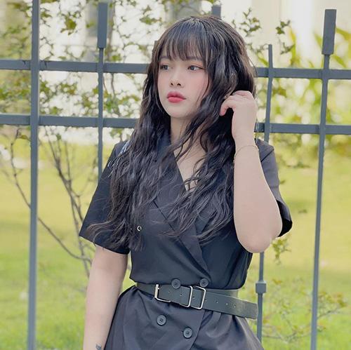 Danh tính KHỦNG cô vợ được chồng tặng bó hoa 500k sau sinh-8