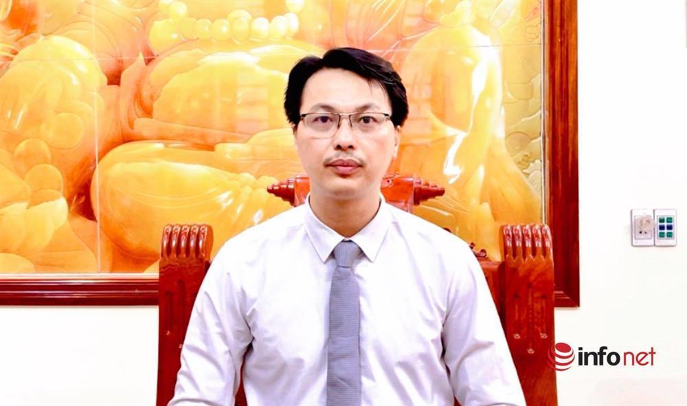 Có thể khởi tố hình sự người nhà đâm bác sĩ vì không dắt bệnh nhân đi vệ sinh-2