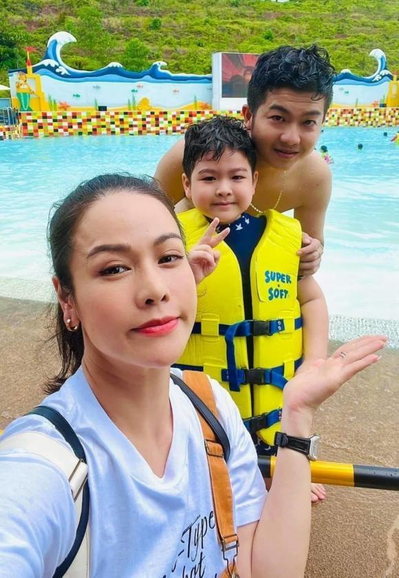 Nhật Kim Anh ngủ chung phòng với chồng cũ vì con trai?-1