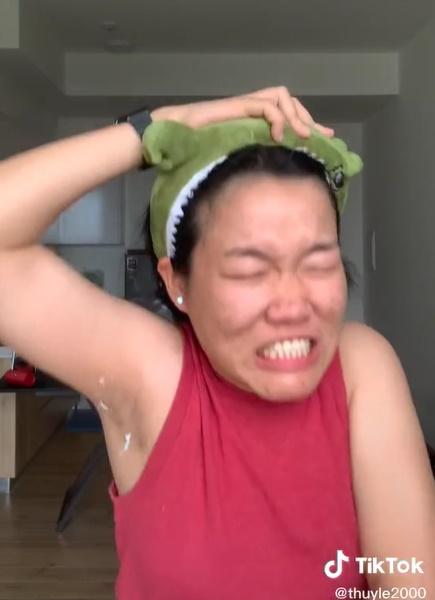 TikToker 3 triệu follower lại xuất hiện với cặp nách toàn lông-5