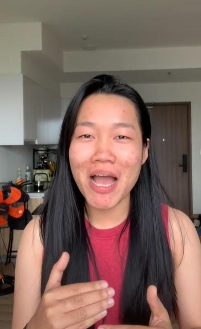 TikToker 3 triệu follower lại xuất hiện với cặp nách toàn lông-1