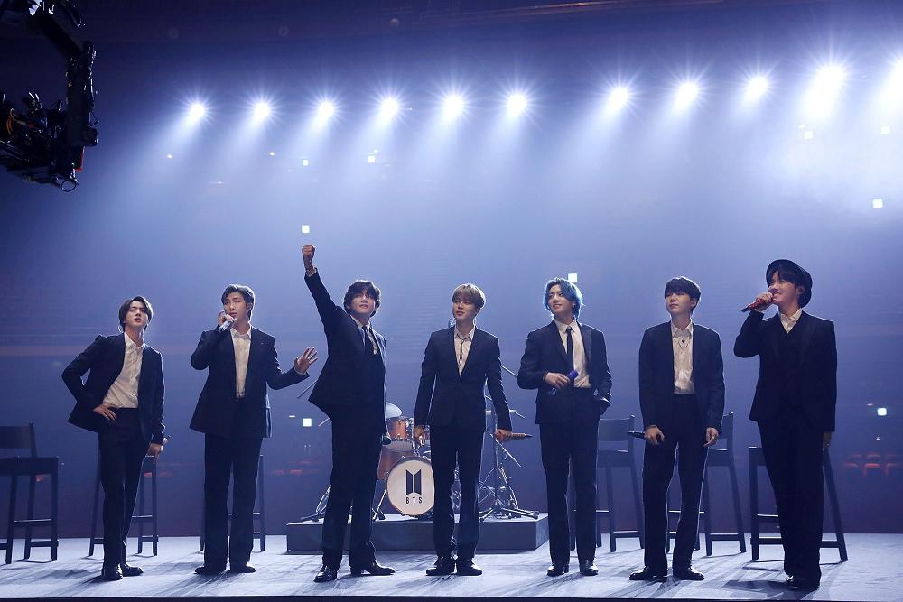 Ra mắt 8 nhóm trong 2 năm, công ty quản lý BTS đang sản xuất idol?-4
