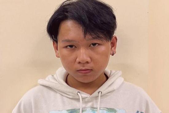 Kẻ lừa đảo chuyên nhắm vào ca sĩ, diễn viên ở TP.HCM