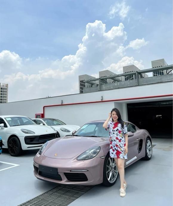 Vừa du lịch châu Âu, Hằng Túi lại tậu xế hộp giá chát-7