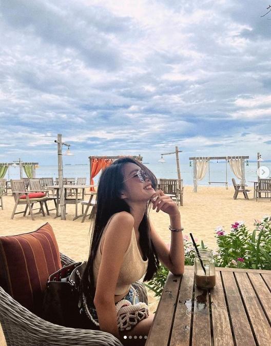 Tóm gọn Đoàn Văn Hậu và Doãn Hải My tình tứ trên đường-3