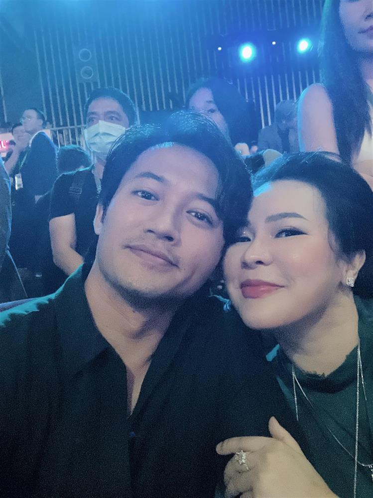 Vợ Quý Bình xuất hiện sau sinh, treo status cảnh cáo cực gắt-3