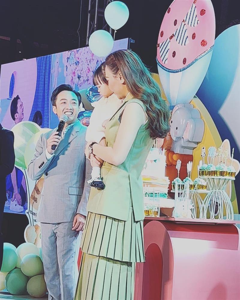 Sinh nhật ái nữ Cường Đô La hoành tráng không khác gì đám cưới-1