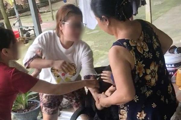 Giám đốc mất chức sau nghi vấn ngoại tình, váy của cô bồ nhí cháy hàng-3