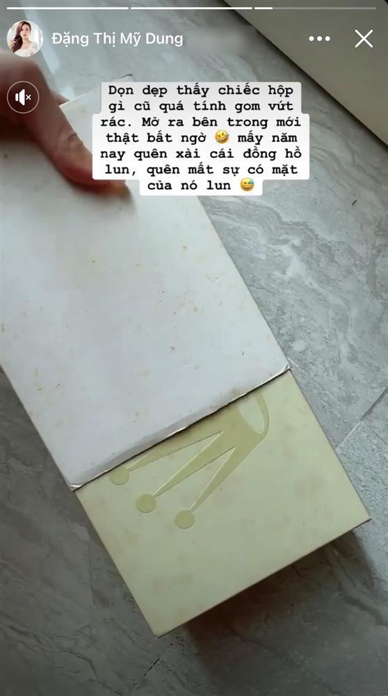 Đồng hồ vài trăm triệu bị Midu bỏ quên, vứt như rác-1