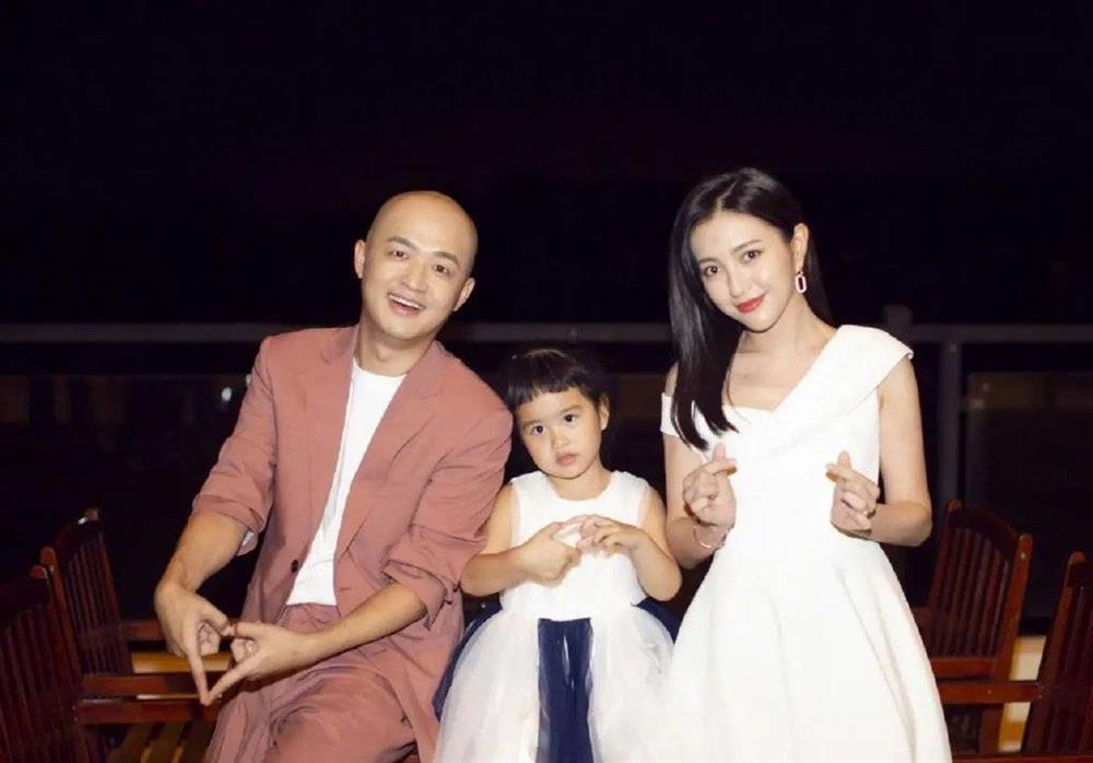 Vợ tài tử xấu trai Bao Bối Nhĩ lo sợ Tôn Di cướp chồng-1